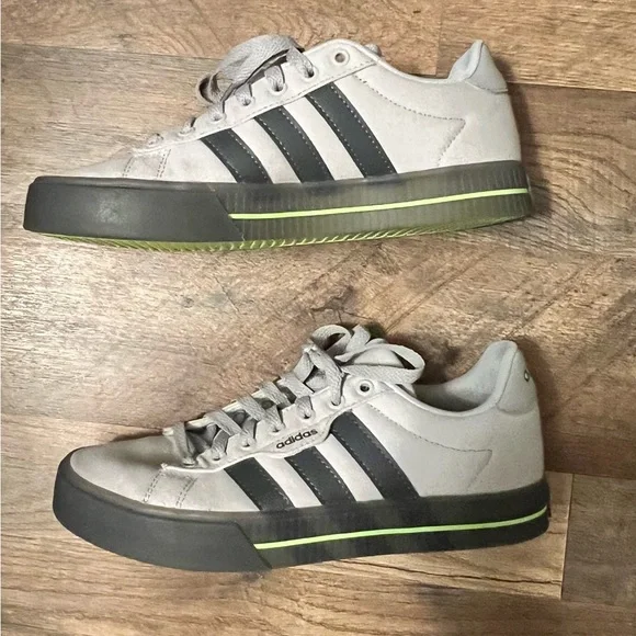 adidas gazelle silver green womens adidas Youth HVC 2 Wrestling Shoes